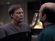 Filename=extant_StarTrek_VOY_6x24-LifeLine_03476.jpg
Filesize=155KiB
Dimensions=1200x900
Date added=Jan 03, 2020 extant_StarTrek_VOY_6x24-LifeLine_03476.jpg