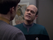 Filename=extant_StarTrek_VOY_6x24-LifeLine_03477.jpg
Filesize=140KiB
Dimensions=1200x900
Date added=Jan 03, 2020 extant_StarTrek_VOY_6x24-LifeLine_03477.jpg