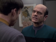 Filename=extant_StarTrek_VOY_6x24-LifeLine_03479.jpg
Filesize=136KiB
Dimensions=1200x900
Date added=Jan 03, 2020 extant_StarTrek_VOY_6x24-LifeLine_03479.jpg