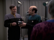 Filename=extant_StarTrek_VOY_6x24-LifeLine_03620.jpg
Filesize=153KiB
Dimensions=1200x900
Date added=Jan 03, 2020 extant_StarTrek_VOY_6x24-LifeLine_03620.jpg