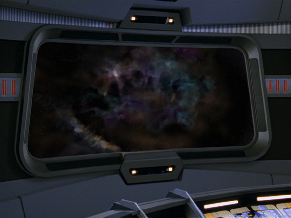 extant_StarTrek_VOY_6x25-TheHauntingOfDeckTwelve_00142.jpg