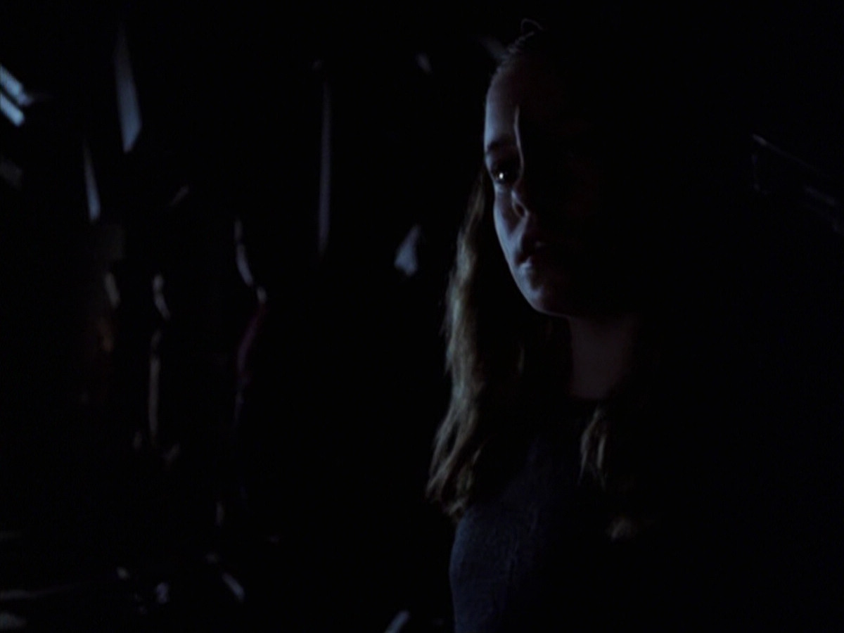extant_StarTrek_VOY_6x25-TheHauntingOfDeckTwelve_00242.jpg