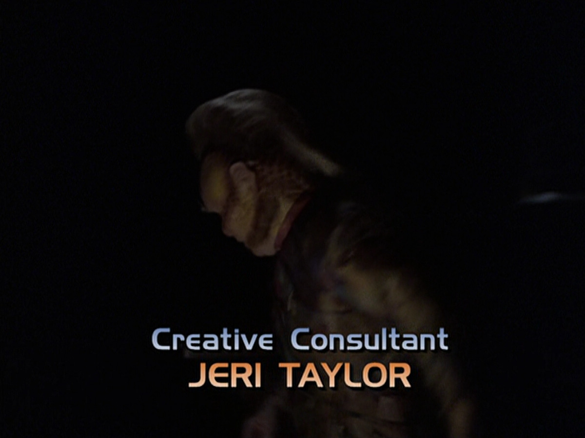 extant_StarTrek_VOY_6x25-TheHauntingOfDeckTwelve_00476.jpg