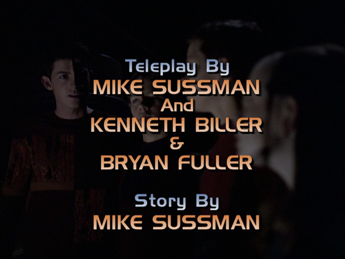 extant_StarTrek_VOY_6x25-TheHauntingOfDeckTwelve_00551.jpg