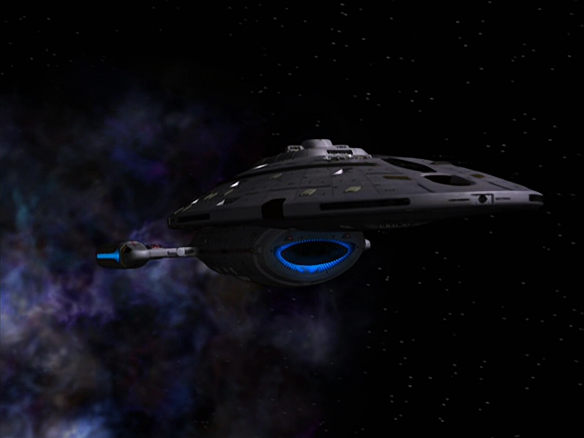 extant_StarTrek_VOY_6x25-TheHauntingOfDeckTwelve_00904.jpg