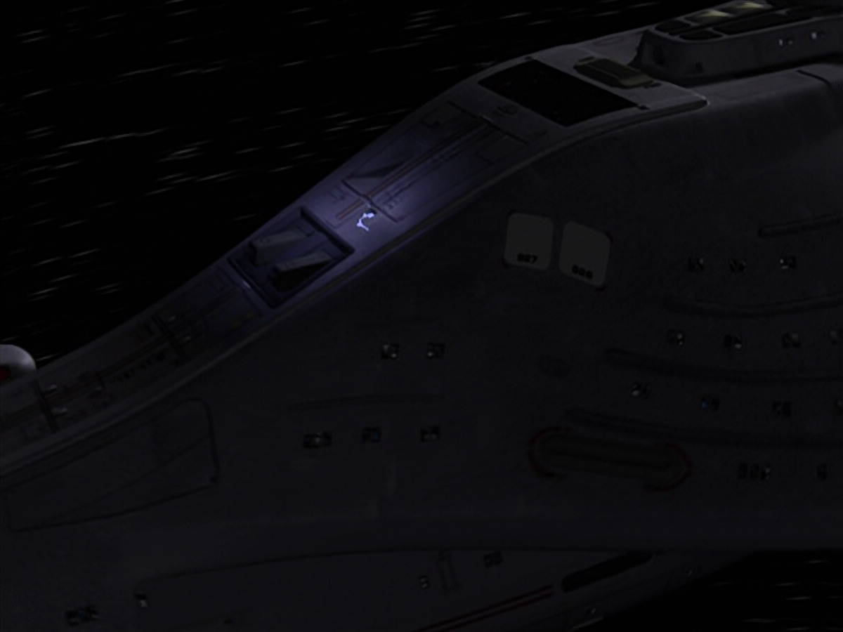 extant_StarTrek_VOY_6x25-TheHauntingOfDeckTwelve_00911.jpg