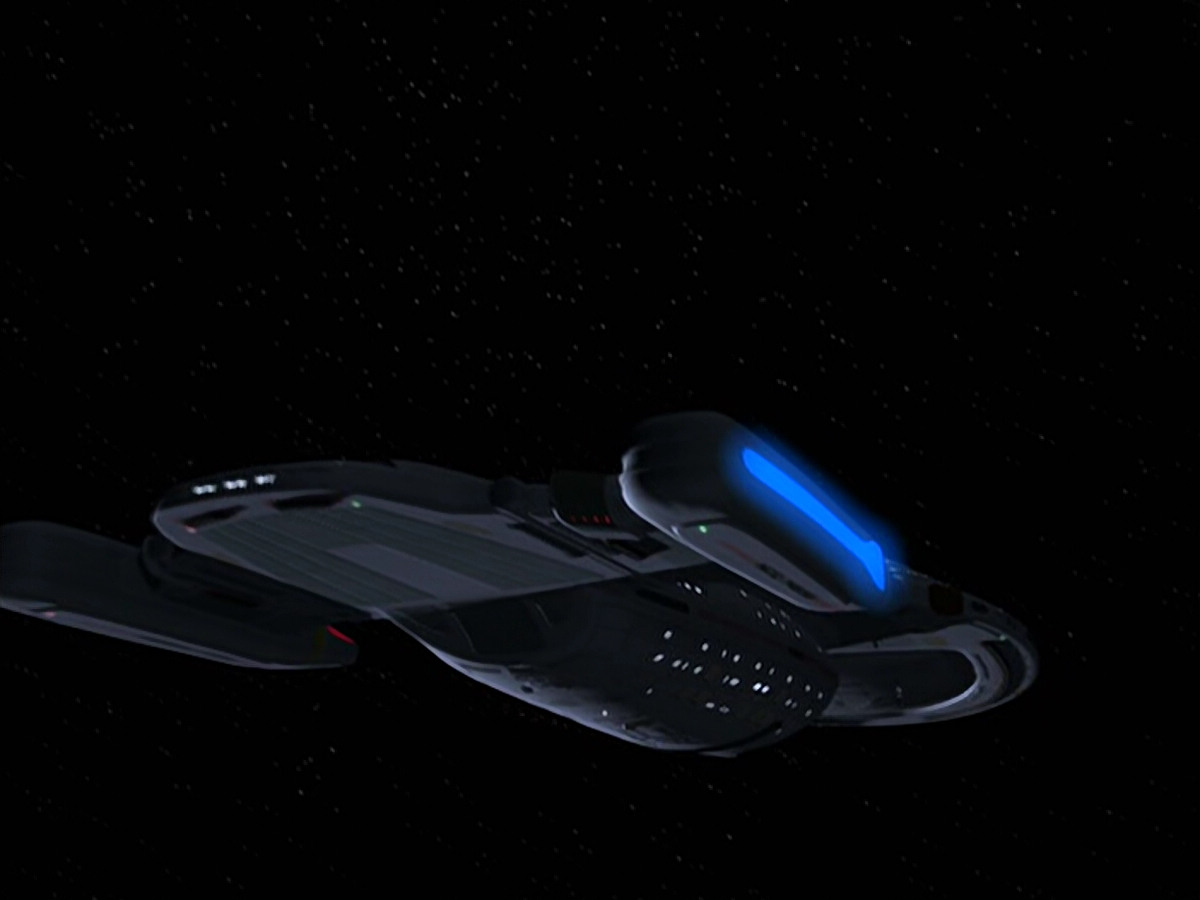 extant_StarTrek_VOY_6x25-TheHauntingOfDeckTwelve_01004.jpg