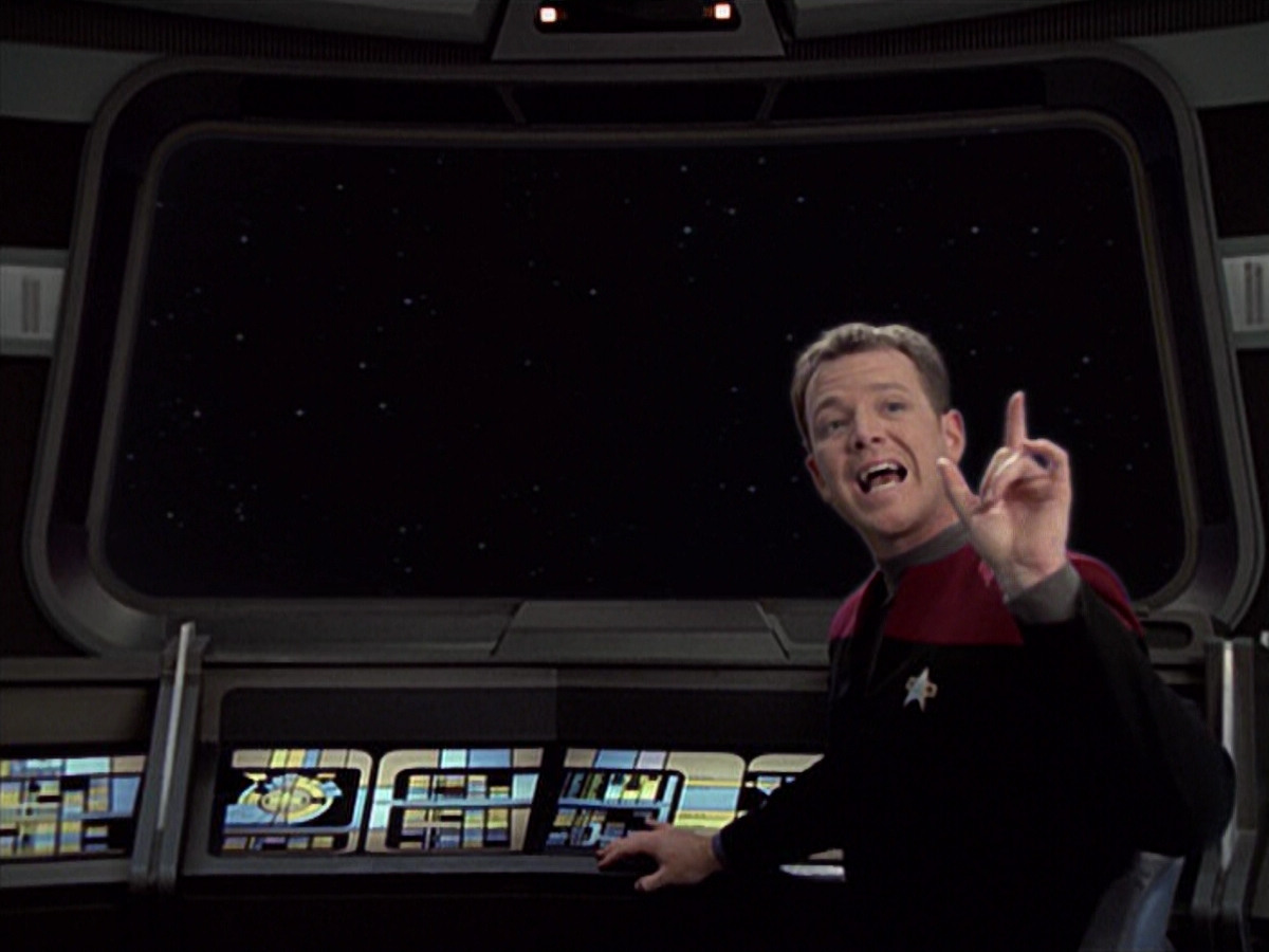 extant_StarTrek_VOY_6x25-TheHauntingOfDeckTwelve_01161.jpg