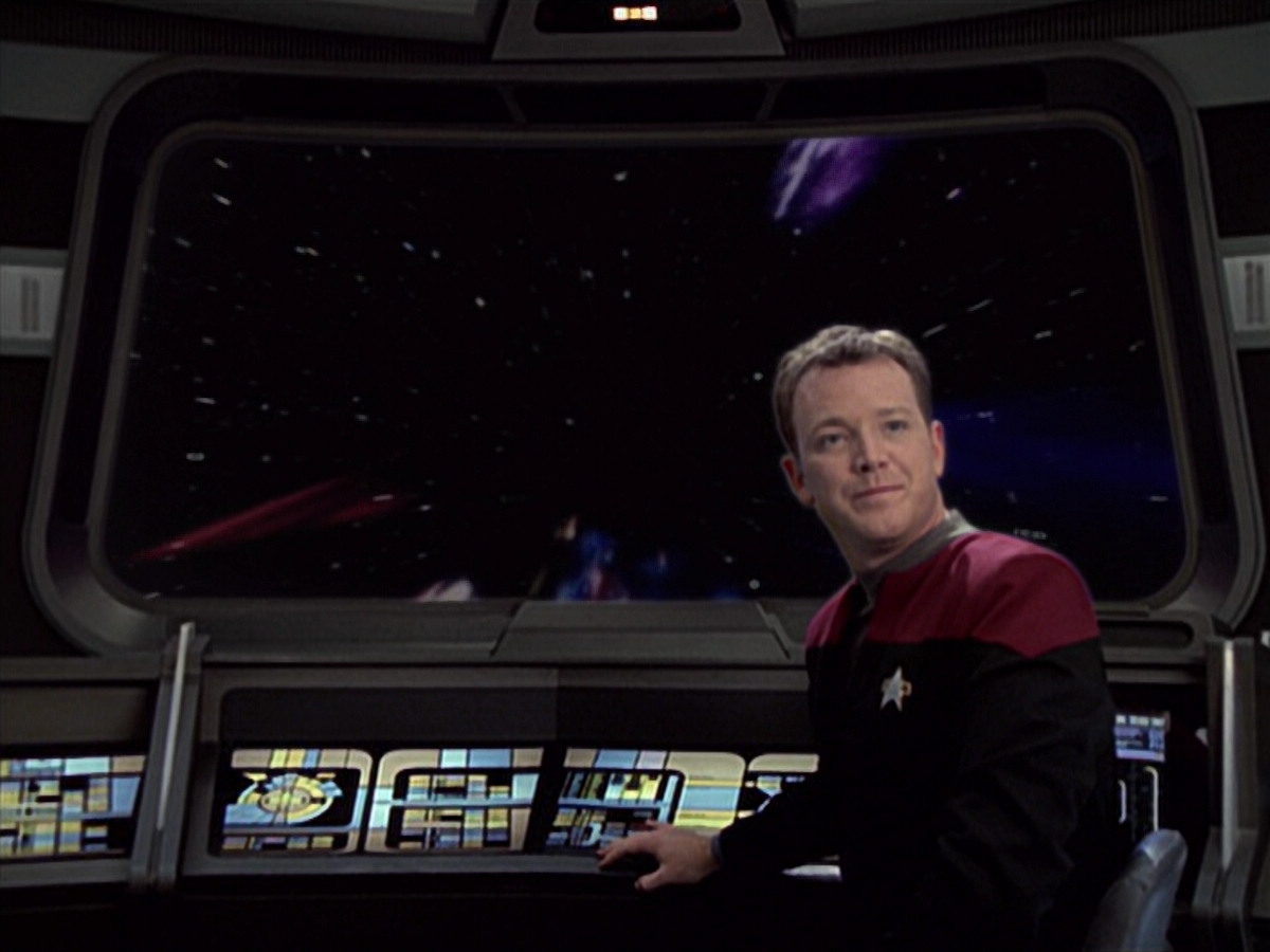 extant_StarTrek_VOY_6x25-TheHauntingOfDeckTwelve_01164.jpg