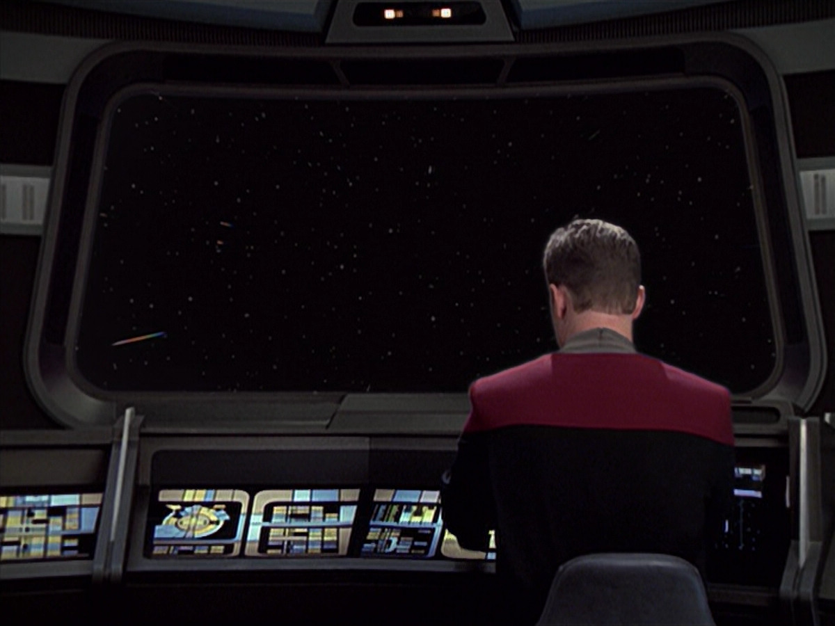 extant_StarTrek_VOY_6x25-TheHauntingOfDeckTwelve_01186.jpg
