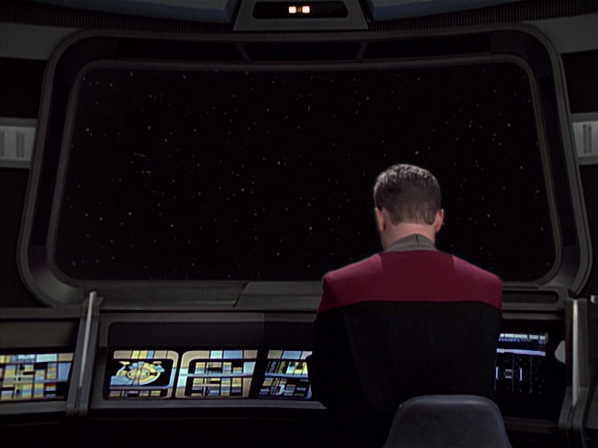 extant_StarTrek_VOY_6x25-TheHauntingOfDeckTwelve_01187.jpg