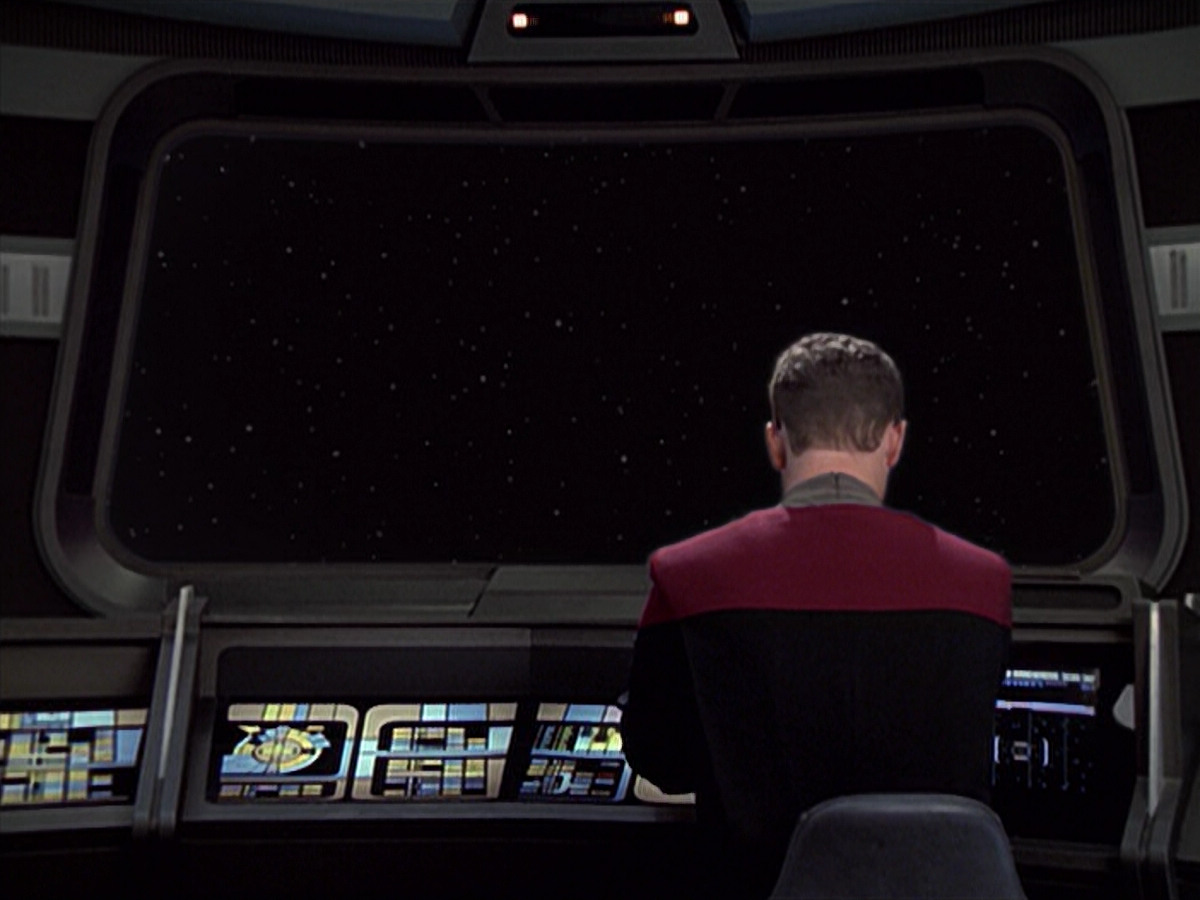 extant_StarTrek_VOY_6x25-TheHauntingOfDeckTwelve_01188.jpg