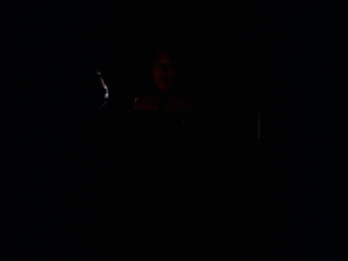 extant_StarTrek_VOY_6x25-TheHauntingOfDeckTwelve_02047.jpg