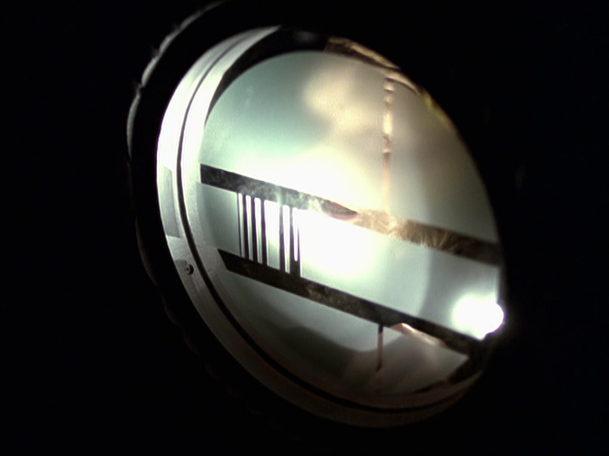 extant_StarTrek_VOY_6x25-TheHauntingOfDeckTwelve_02114.jpg