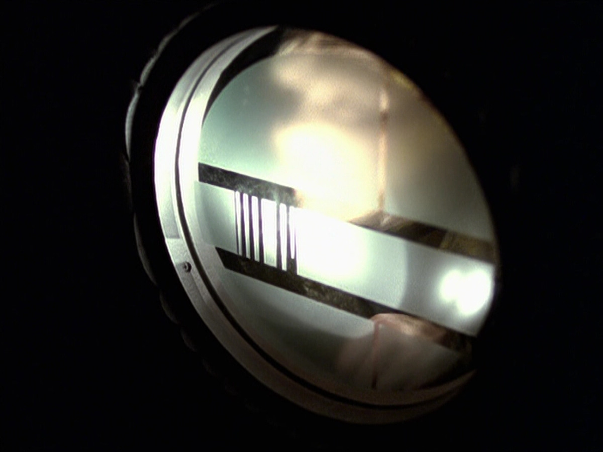 extant_StarTrek_VOY_6x25-TheHauntingOfDeckTwelve_02115.jpg