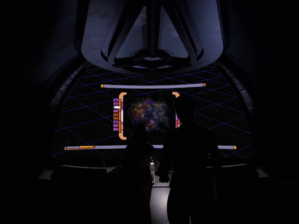 extant_StarTrek_VOY_6x25-TheHauntingOfDeckTwelve_02869.jpg