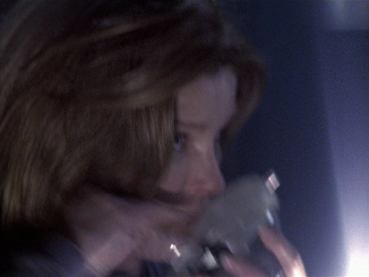 extant_StarTrek_VOY_6x25-TheHauntingOfDeckTwelve_02965.jpg