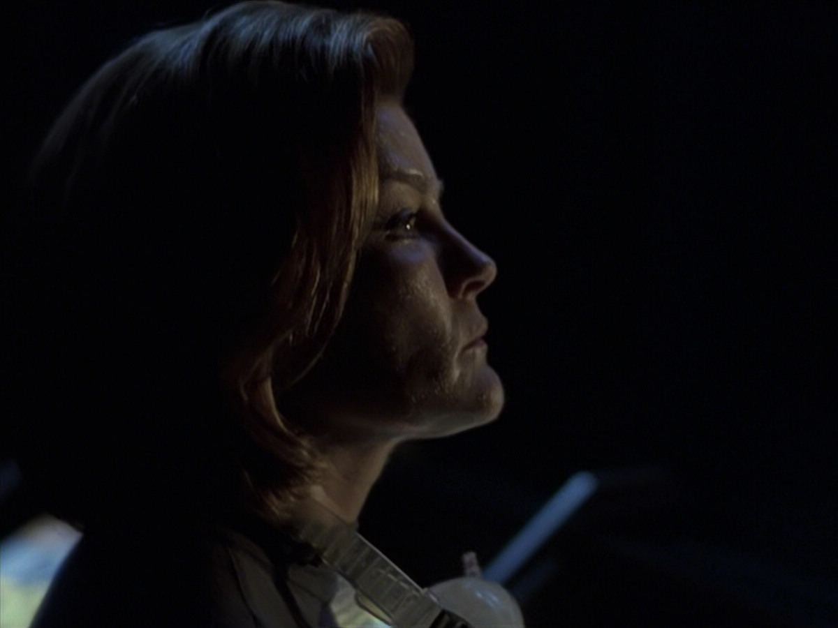 extant_StarTrek_VOY_6x25-TheHauntingOfDeckTwelve_02983.jpg