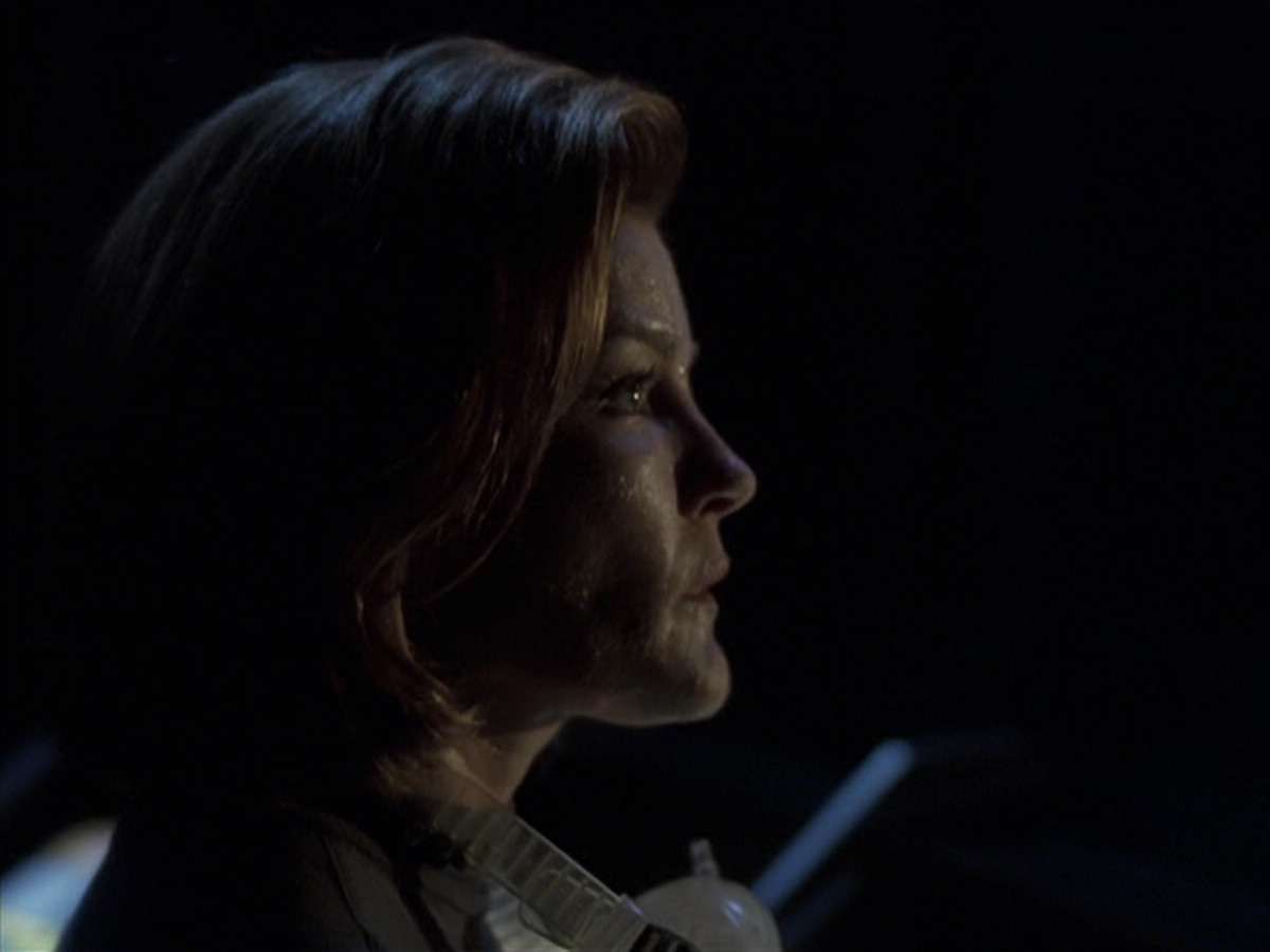 extant_StarTrek_VOY_6x25-TheHauntingOfDeckTwelve_02992.jpg