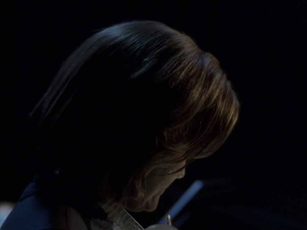 extant_StarTrek_VOY_6x25-TheHauntingOfDeckTwelve_03018.jpg