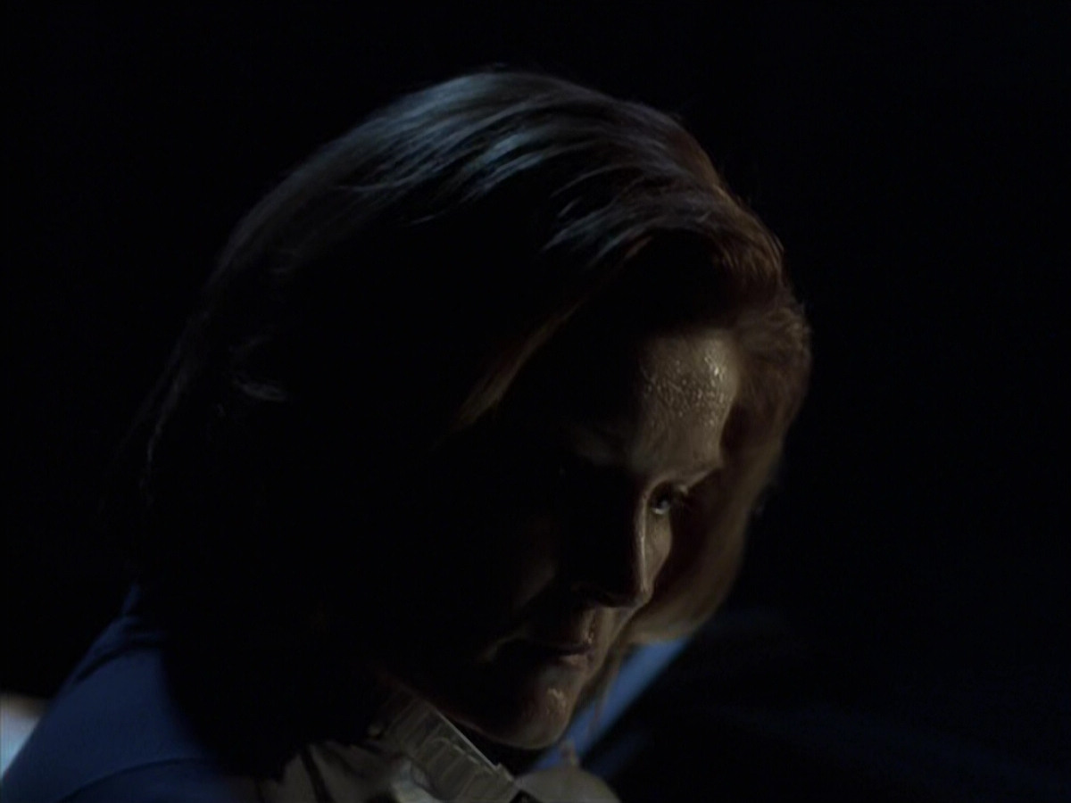 extant_StarTrek_VOY_6x25-TheHauntingOfDeckTwelve_03019.jpg