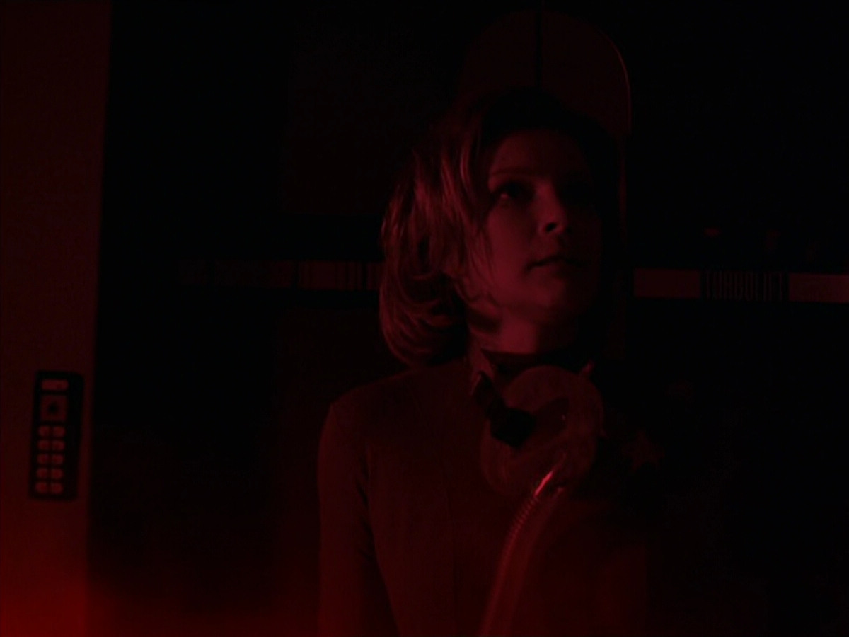 extant_StarTrek_VOY_6x25-TheHauntingOfDeckTwelve_03371.jpg