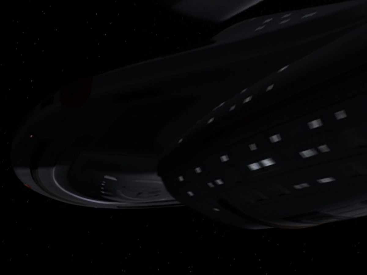 extant_StarTrek_VOY_6x25-TheHauntingOfDeckTwelve_03635.jpg