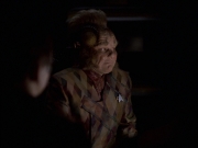 extant_StarTrek_VOY_6x25-TheHauntingOfDeckTwelve_00611.jpg