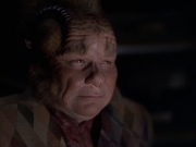 extant_StarTrek_VOY_6x25-TheHauntingOfDeckTwelve_00623.jpg