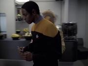 Filename=extant_StarTrek_VOY_6x25-TheHauntingOfDeckTwelve_00666.jpg
Filesize=142KiB
Dimensions=1200x900
Date added=Jan 03, 2020 extant_StarTrek_VOY_6x25-TheHauntingOfDeckTwelve_00666.jpg