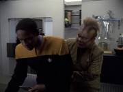 Filename=extant_StarTrek_VOY_6x25-TheHauntingOfDeckTwelve_00667.jpg
Filesize=153KiB
Dimensions=1200x900
Date added=Jan 03, 2020 extant_StarTrek_VOY_6x25-TheHauntingOfDeckTwelve_00667.jpg