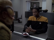 Filename=extant_StarTrek_VOY_6x25-TheHauntingOfDeckTwelve_00789.jpg
Filesize=149KiB
Dimensions=1200x900
Date added=Jan 03, 2020 extant_StarTrek_VOY_6x25-TheHauntingOfDeckTwelve_00789.jpg