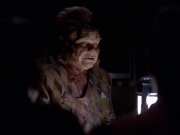 extant_StarTrek_VOY_6x25-TheHauntingOfDeckTwelve_00974.jpg