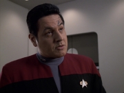 extant_StarTrek_VOY_6x25-TheHauntingOfDeckTwelve_01026.jpg