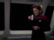 extant_StarTrek_VOY_6x25-TheHauntingOfDeckTwelve_01037.jpg