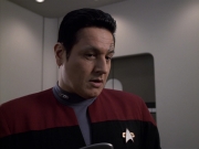 extant_StarTrek_VOY_6x25-TheHauntingOfDeckTwelve_01076.jpg