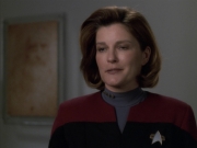 extant_StarTrek_VOY_6x25-TheHauntingOfDeckTwelve_01090.jpg