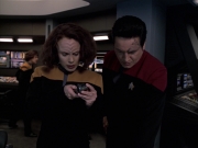 extant_StarTrek_VOY_6x25-TheHauntingOfDeckTwelve_01311.jpg