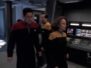 Filename=extant_StarTrek_VOY_6x25-TheHauntingOfDeckTwelve_01320.jpg
Filesize=165KiB
Dimensions=1200x900
Date added=Jan 03, 2020 extant_StarTrek_VOY_6x25-TheHauntingOfDeckTwelve_01320.jpg