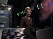 extant_StarTrek_VOY_6x25-TheHauntingOfDeckTwelve_01476.jpg