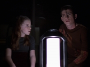 extant_StarTrek_VOY_6x25-TheHauntingOfDeckTwelve_01489.jpg