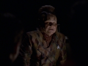 extant_StarTrek_VOY_6x25-TheHauntingOfDeckTwelve_01599.jpg