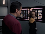 Filename=extant_StarTrek_VOY_6x25-TheHauntingOfDeckTwelve_01626.jpg
Filesize=175KiB
Dimensions=1200x900
Date added=Jan 03, 2020 extant_StarTrek_VOY_6x25-TheHauntingOfDeckTwelve_01626.jpg