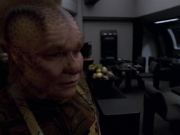 extant_StarTrek_VOY_6x25-TheHauntingOfDeckTwelve_01690.jpg