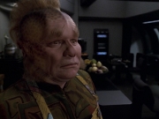 extant_StarTrek_VOY_6x25-TheHauntingOfDeckTwelve_01694.jpg