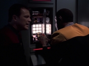 Filename=extant_StarTrek_VOY_6x25-TheHauntingOfDeckTwelve_01734.jpg
Filesize=127KiB
Dimensions=1200x900
Date added=Jan 03, 2020 extant_StarTrek_VOY_6x25-TheHauntingOfDeckTwelve_01734.jpg