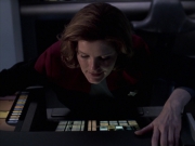 extant_StarTrek_VOY_6x25-TheHauntingOfDeckTwelve_01743.jpg