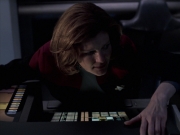 extant_StarTrek_VOY_6x25-TheHauntingOfDeckTwelve_01749.jpg