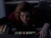 extant_StarTrek_VOY_6x25-TheHauntingOfDeckTwelve_01754.jpg
