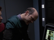 extant_StarTrek_VOY_6x25-TheHauntingOfDeckTwelve_01854.jpg